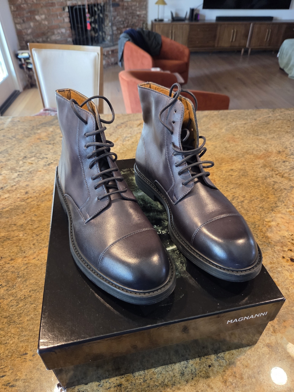 NWT Magnanni Polar Cap Toe Lace Up Leather Boot - Grey Size 41 EU, 8 US